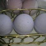 12 bath bombs 1 oz each (Tw..