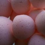 12 bath bombs 1 oz each (Wa..