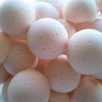 3 bath bombs 4 oz each (Gra..