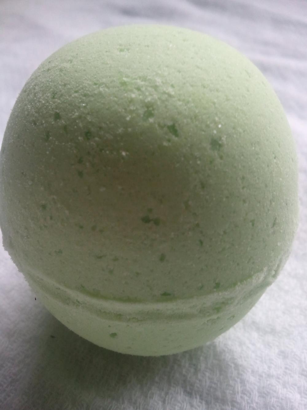 Bath And Beauty, Bath, Bomb, bath bomb, fizzies, fragrance oils, epsom salts, baking soda, fragrance, moisturize, skin rejuvenator, relaxation, spa, bath, aroma therapy, kids bath
